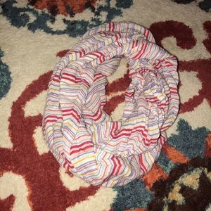 Infinity scarf